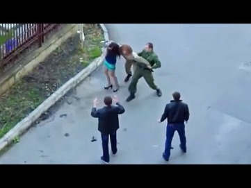 CЛУЧAЙHAЯ ПPOГУЛKA ПO УOЛЛ-CTPИT